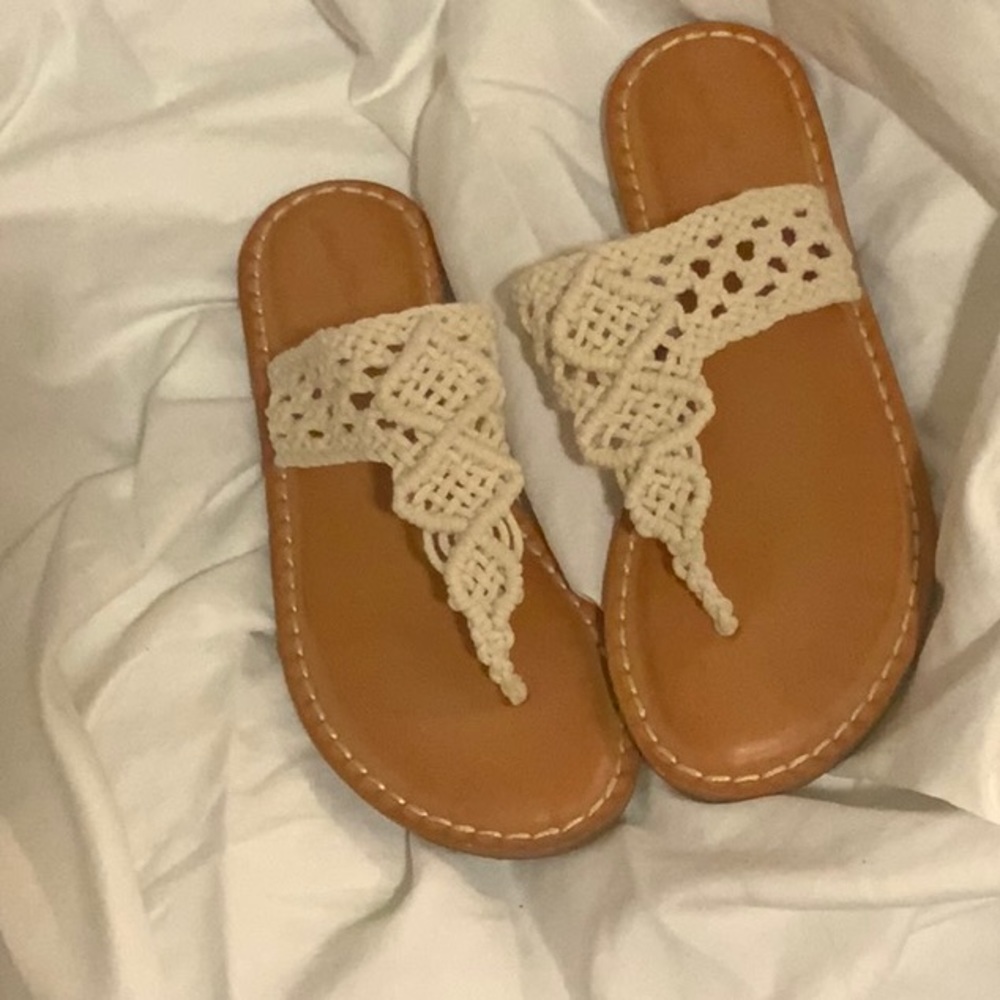 Sandal